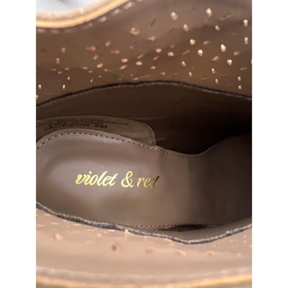 Violet & Red Jackson Laser Cut Topline Booties – Taupe – 6 – NWOB - Picture 6 of 8